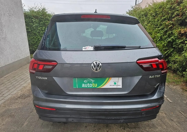 Volkswagen Tiguan cena 31900 przebieg: 138000, rok produkcji 2016 z Chodzież małe 596